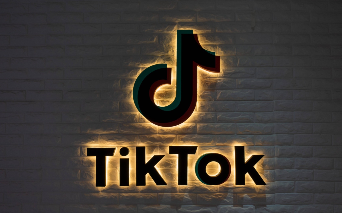 TikTok怎么读？揭秘抖音国际版TikTok的正确发音